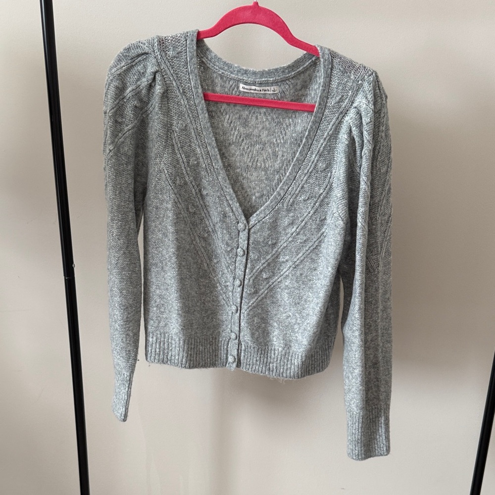 Abercrombie & Fitch Gray Women's Cardigan Sweater